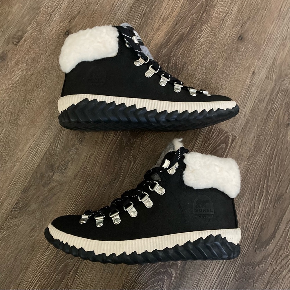 Sorel Out N About Conquest Waterproof Suede Boot Black - Picture 10 of 14